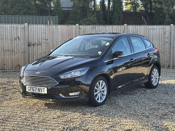 Used Ford Focus 2017 for sale - 76162799: Photo 1