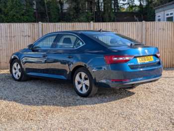 Used Skoda Superb 2018 for sale - 74800892: Photo