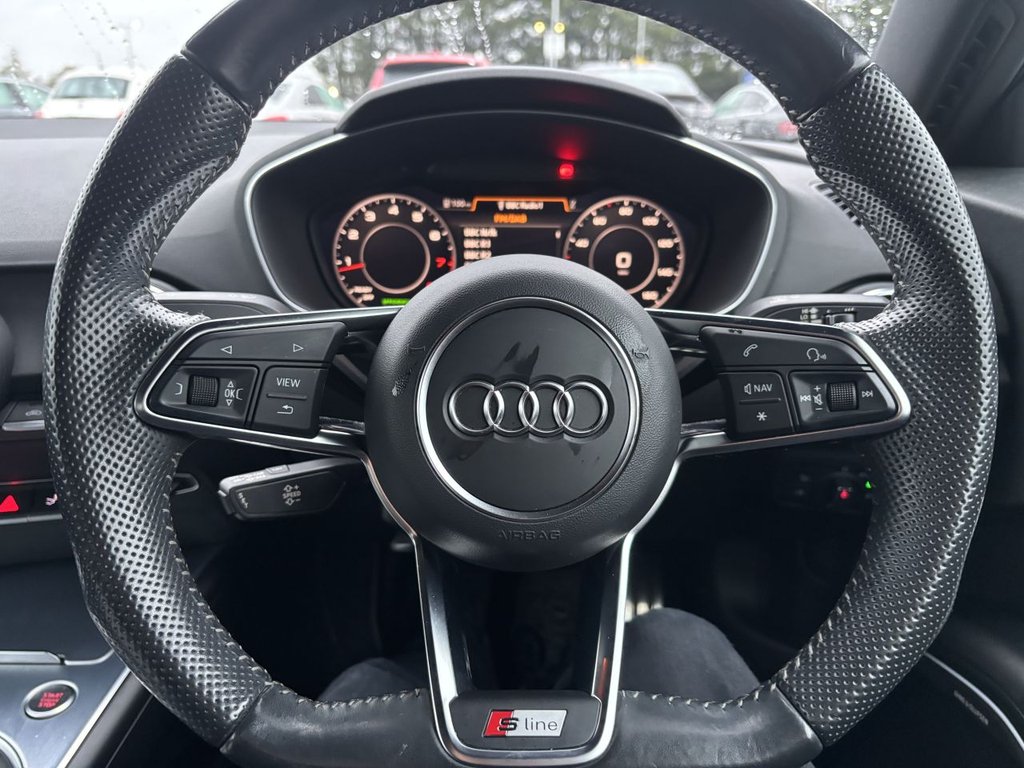 Used Audi TT 2018 for sale - 77680445: Photo 11