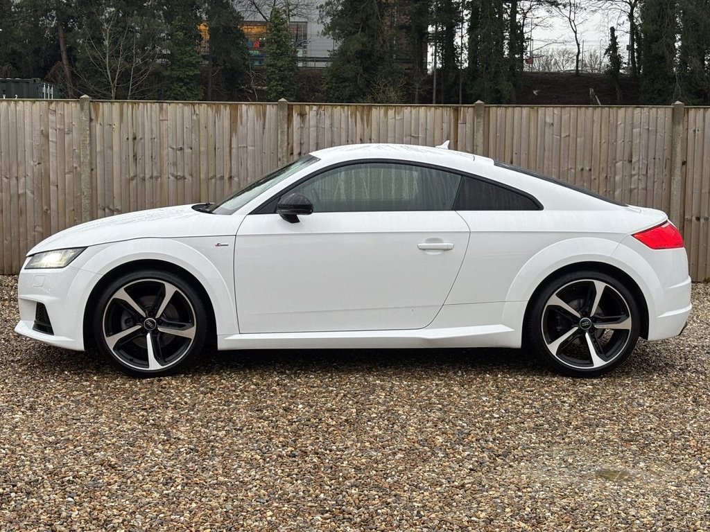 Used Audi TT 2018 for sale - 77680445: Photo 2