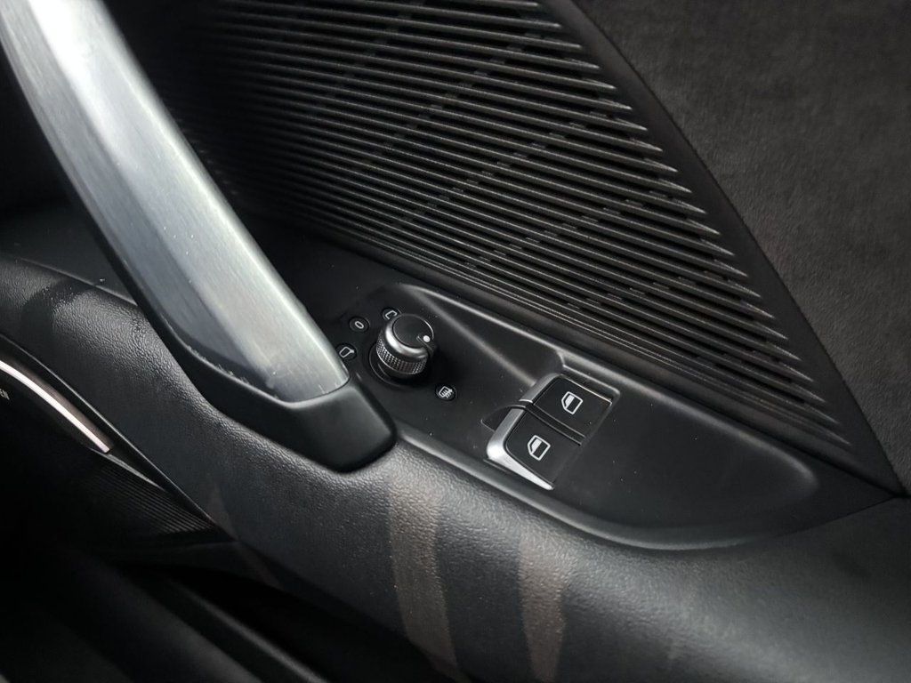 Used Audi TT 2018 for sale - 77680445: Photo 21