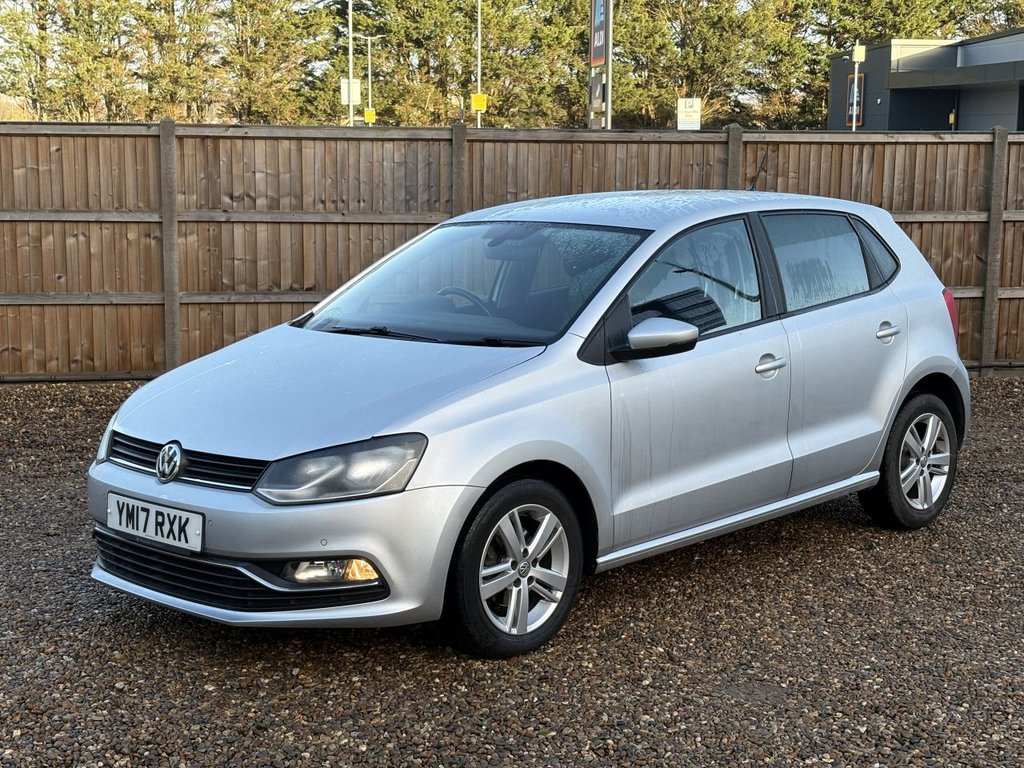 Used Volkswagen Polo 2017 for sale - 76900371: Photo 1