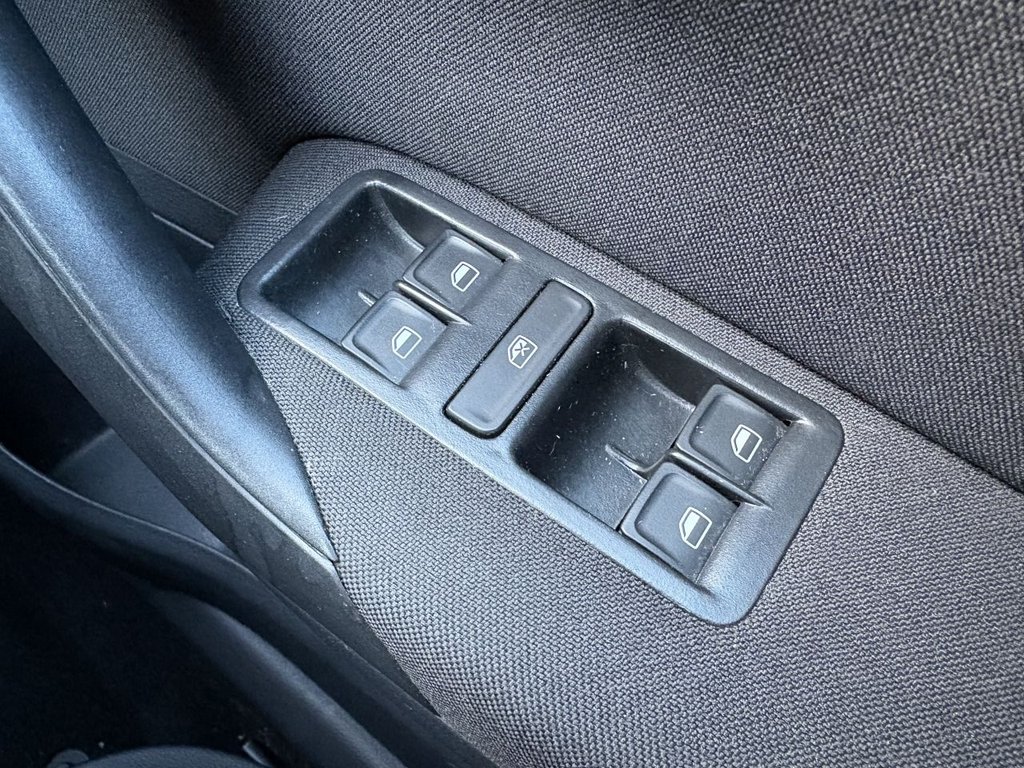 Used Volkswagen Polo 2017 for sale - 76900371: Photo 13