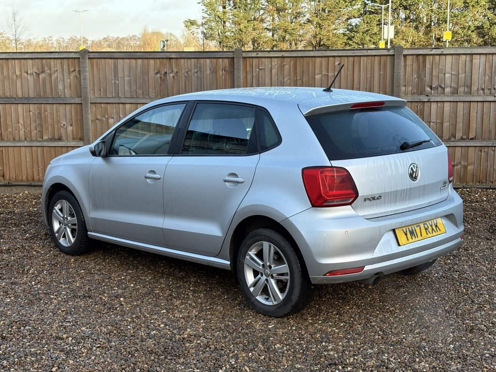 Used Volkswagen Polo 2017 for sale - 76900371: Photo 3