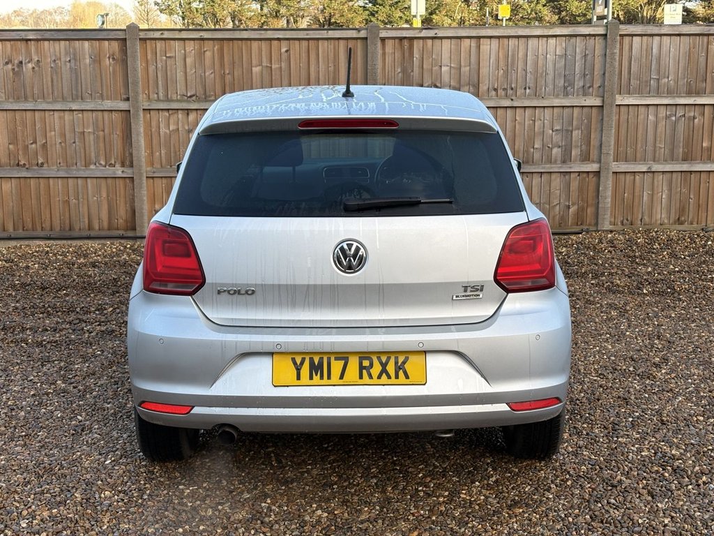 Used Volkswagen Polo 2017 for sale - 76900371: Photo 4