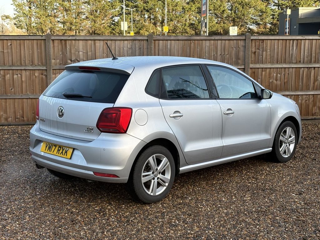 Used Volkswagen Polo 2017 for sale - 76900371: Photo 5