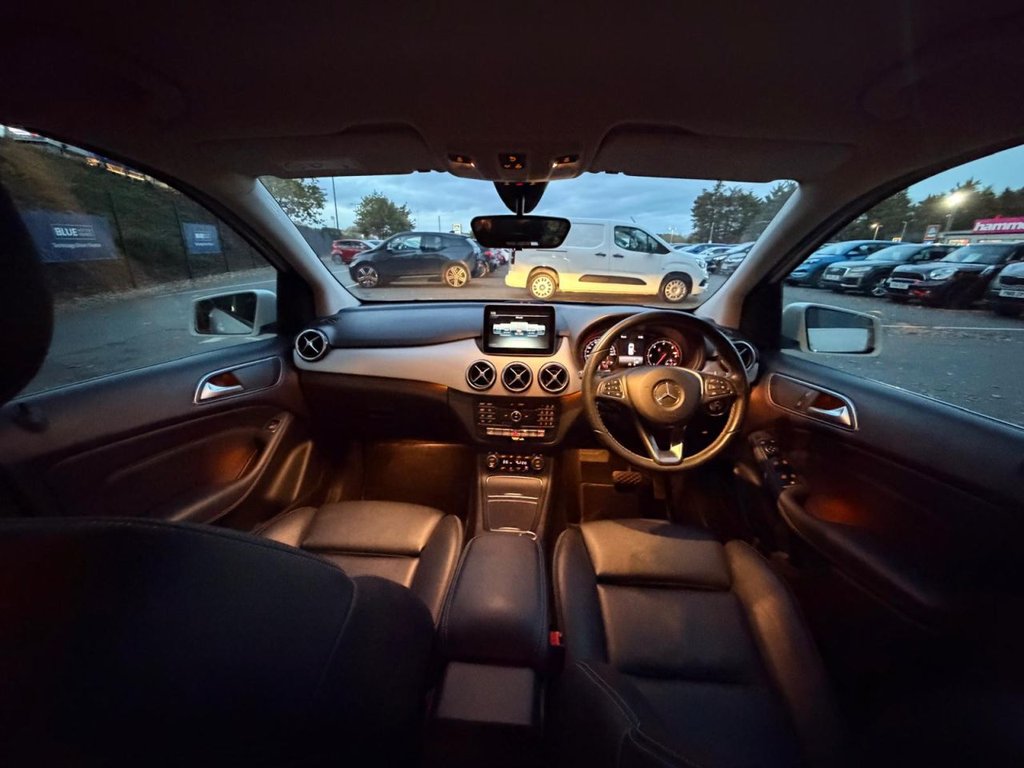 Used Mercedes-Benz B Class 2017 for sale - 76368215: Photo 9