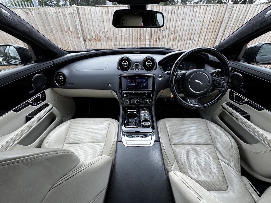 Used Jaguar XJ 2017 for sale - 76416935: Photo 10