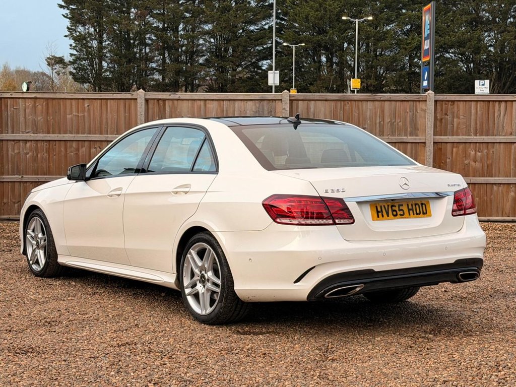Used Mercedes-Benz E Class 2015 for sale - 76740127: Photo 3