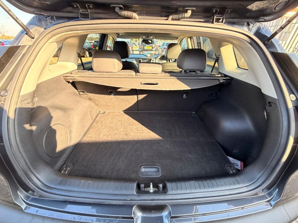 Used Kia Niro 2018 for sale - 76235532: Photo 11