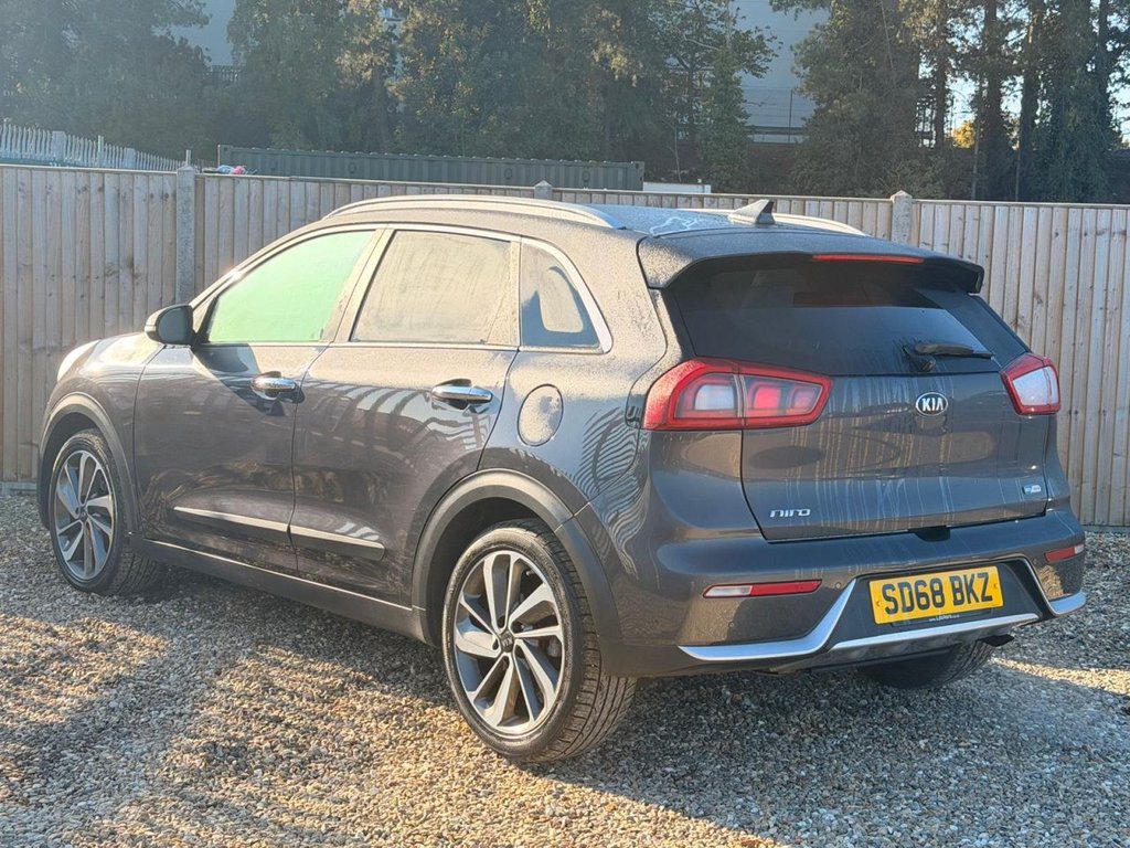 Used Kia Niro 2018 for sale - 76235532: Photo 3