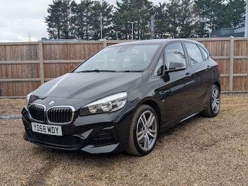 Used BMW 2 Series 2018 for sale - 76509742: Photo