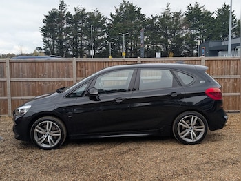 Used BMW 2 Series 2018 for sale - 76509742: Photo