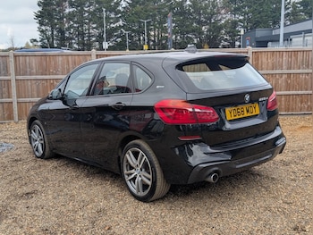 Used BMW 2 Series 2018 for sale - 76509742: Photo