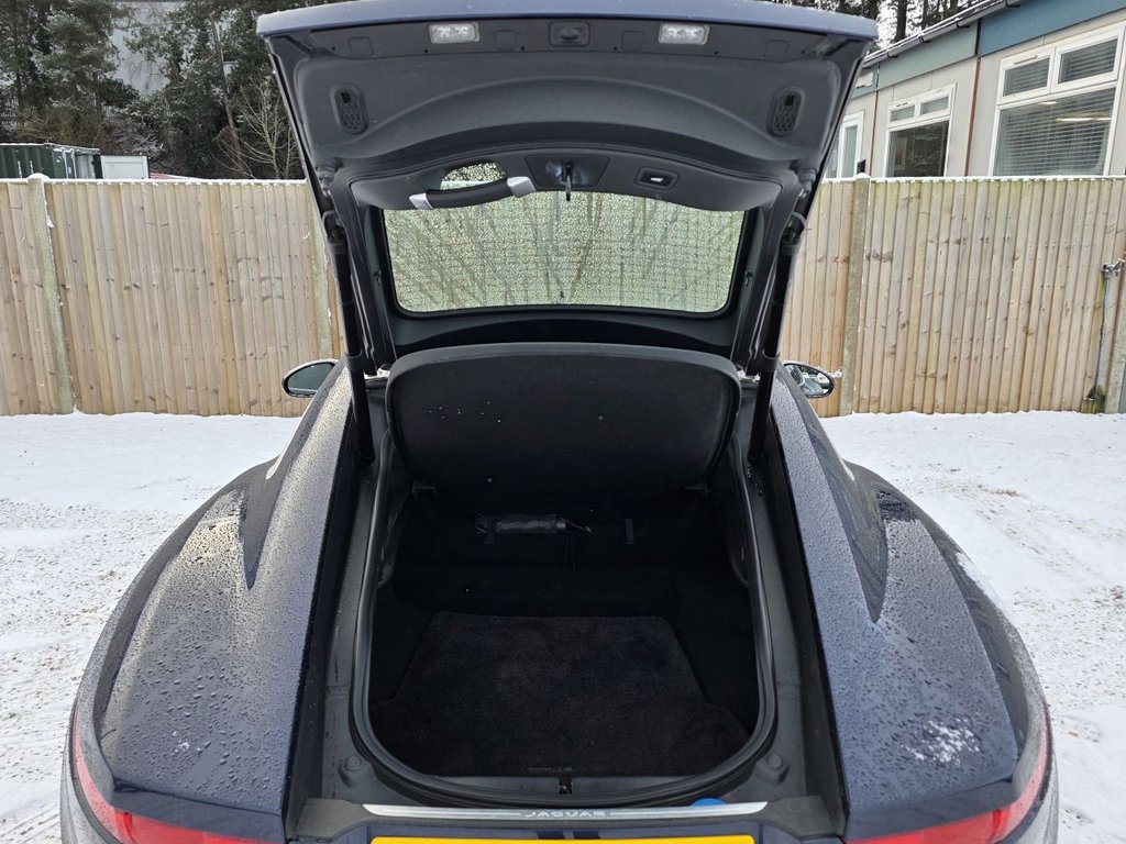 Used Jaguar F-Type 2014 for sale - 77084127: Photo 9