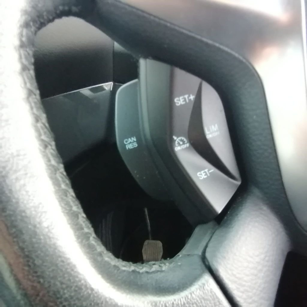 Used Ford Kuga 2015 for sale - 76345126: Photo 17