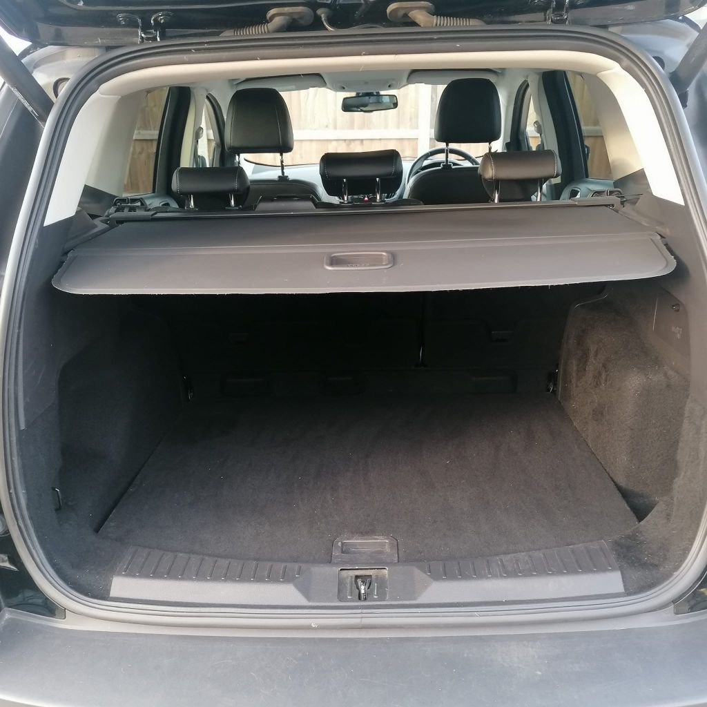 Used Ford Kuga 2015 for sale - 76345126: Photo 9