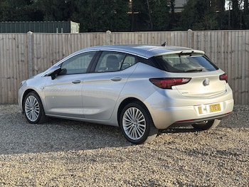 Used Vauxhall Astra 2019 for sale - 75896044: Photo