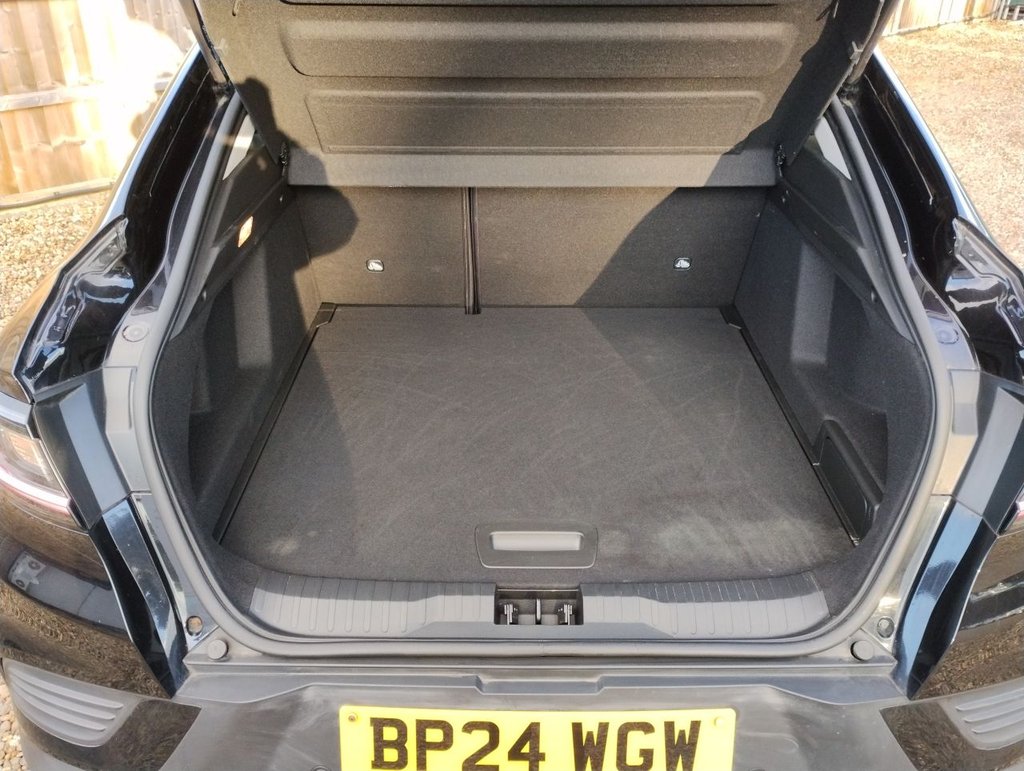 Used Renault Arkana 2024 for sale - 76950237: Photo 11