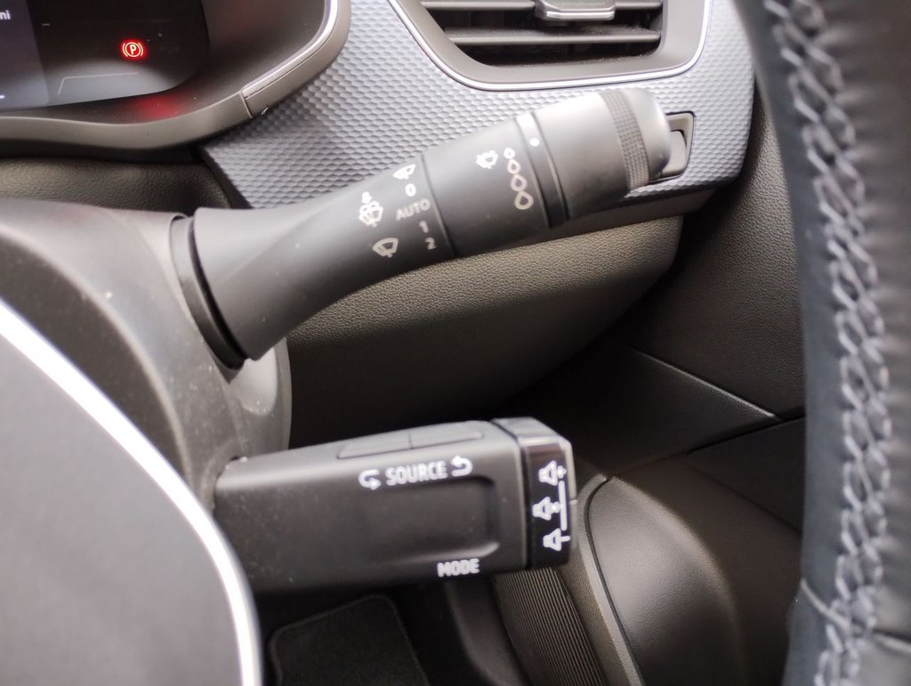 Used Renault Arkana 2024 for sale - 76950237: Photo 21