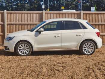 Used Audi A1 2015 for sale - 74867002: Photo