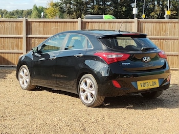 Used Hyundai i30 2013 for sale - 75610465: Photo