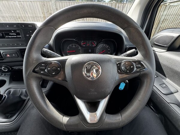 Used Vauxhall Combo 2020 for sale - 76245105: Photo 14