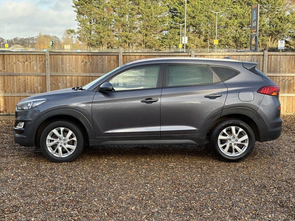 Used Hyundai TUCSON 2018 for sale - 76883139: Photo 2