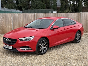 Vauxhall - Insignia