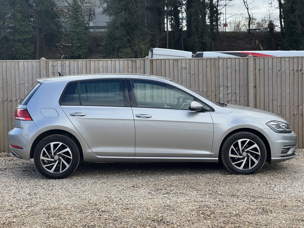Used Volkswagen Golf 2019 for sale - 78110267: Photo 6
