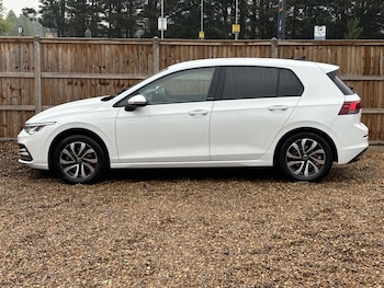 Used Volkswagen Golf 2022 for sale - 75347124: Photo