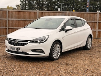 2018 (18) - 1.4T 16V 150 Elite Nav 5dr