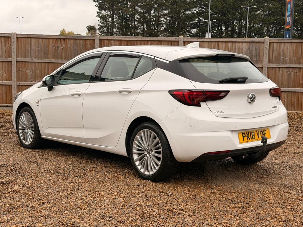 Used Vauxhall Astra 2018 for sale - 76406280: Photo 3