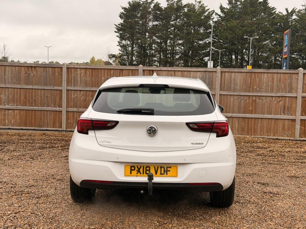 Used Vauxhall Astra 2018 for sale - 76406280: Photo 4