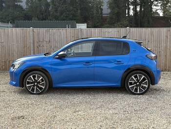 Used Peugeot E-208 2020 for sale - 76147308: Photo