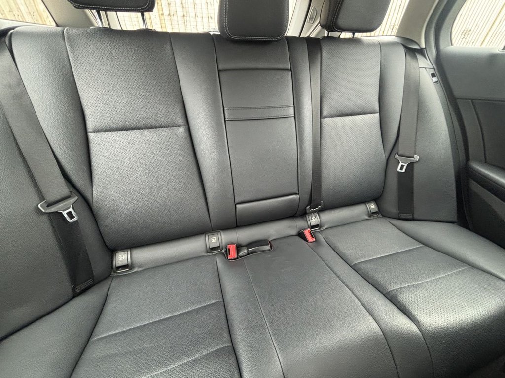 Used Mercedes-Benz C Class 2017 for sale - 77919599: Photo 10