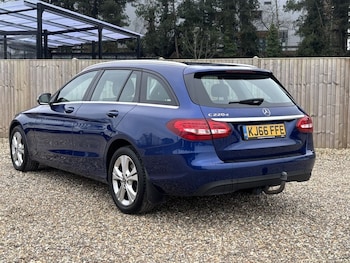 Used Mercedes-Benz C Class 2017 for sale - 77919599: Photo