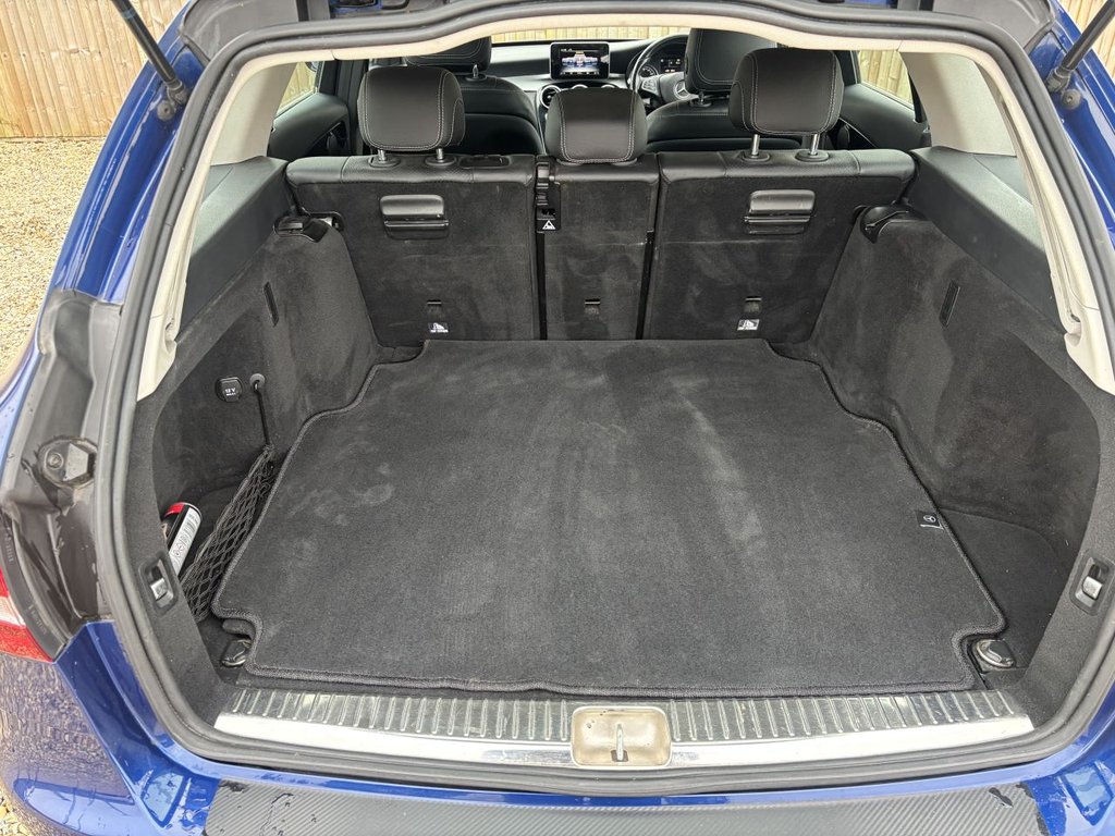 Used Mercedes-Benz C Class 2017 for sale - 77919599: Photo 9