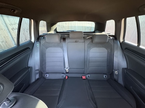 Used Volkswagen Golf 2018 for sale - 73927201: Photo 12