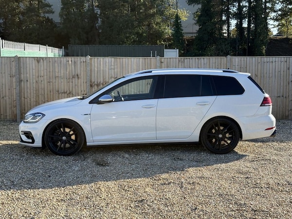 Used Volkswagen Golf 2018 for sale - 73927201: Photo 2