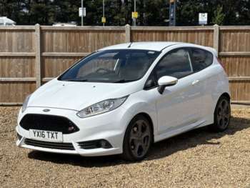 2016 (16) - 1.6T EcoBoost ST-3 Hatchback 3dr Petrol Manual Euro 6 (182 ps)