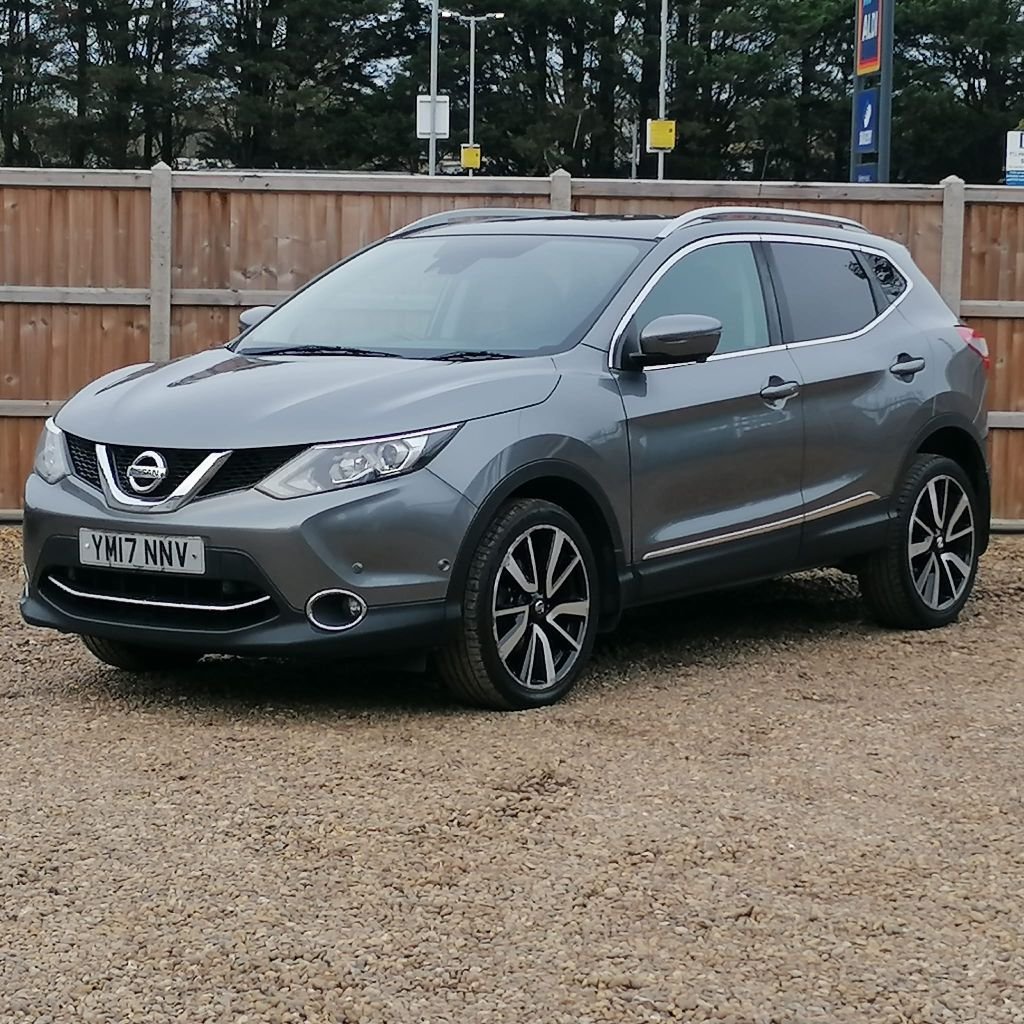 Used Nissan Qashqai 2017 for sale - 76417102: Photo 1