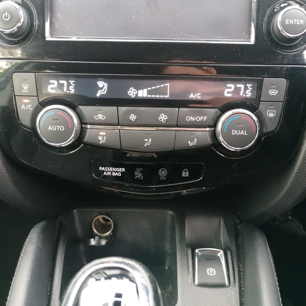 Used Nissan Qashqai 2017 for sale - 76417102: Photo 14