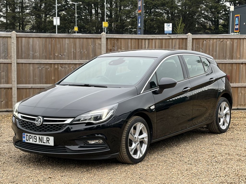 Used Vauxhall Astra 2019 for sale - 78212396: Photo 1