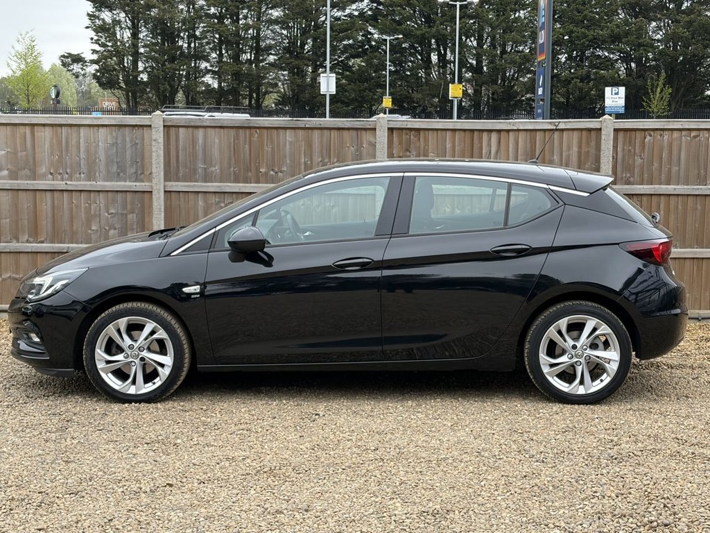 Used Vauxhall Astra 2019 for sale - 78212396: Photo 2