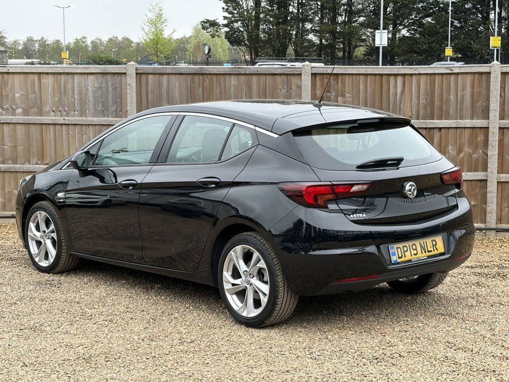 Used Vauxhall Astra 2019 for sale - 78212396: Photo 3