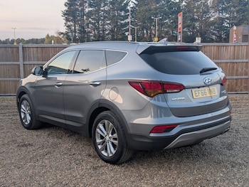 Used Hyundai Santa Fe 2016 for sale - 76223451: Photo 3