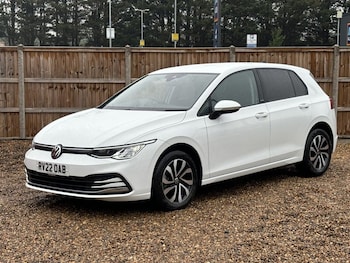 Volkswagen - Golf