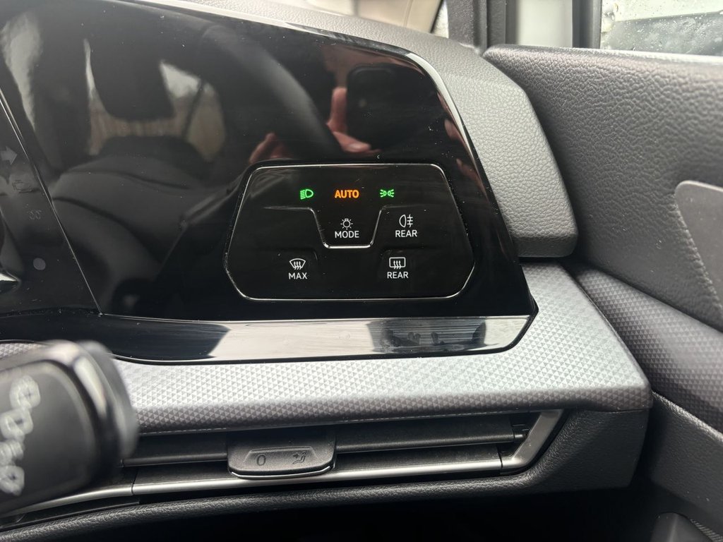 Used Volkswagen Golf 2022 for sale - 76210263: Photo 20