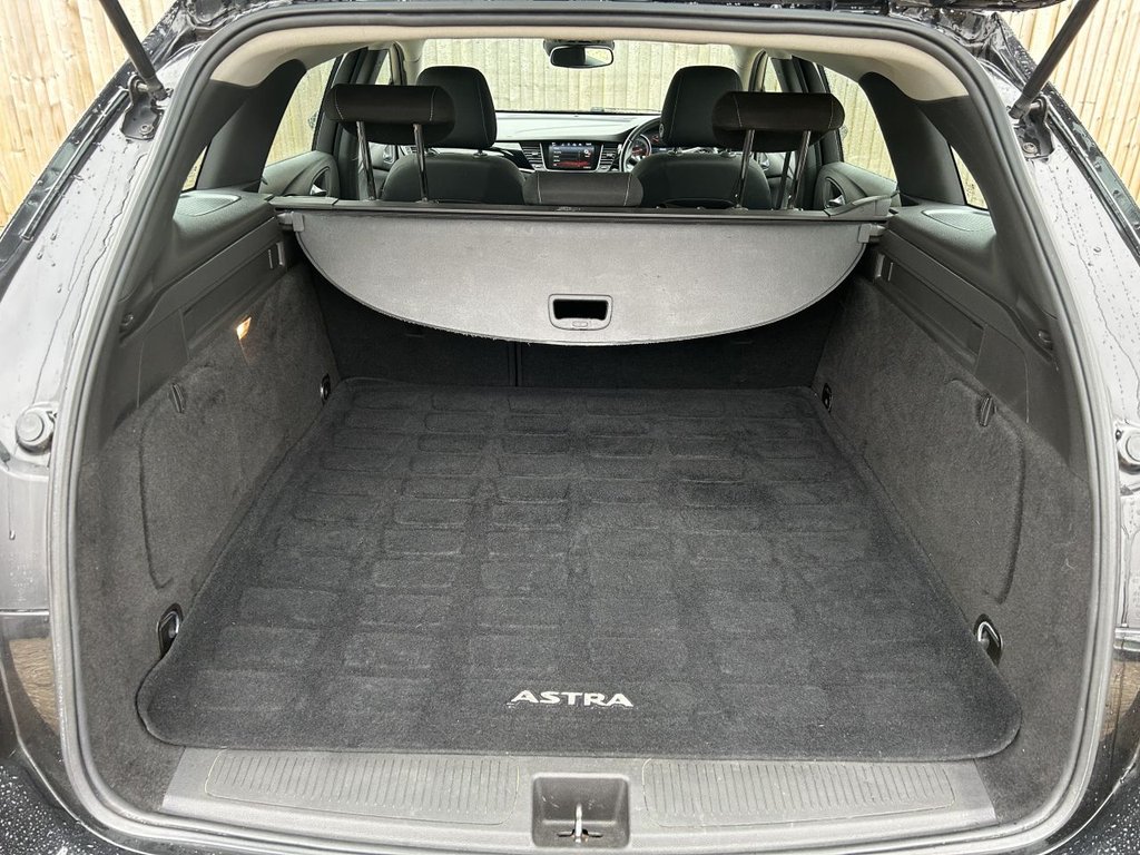 Used Vauxhall Astra 2019 for sale - 78044215: Photo 9